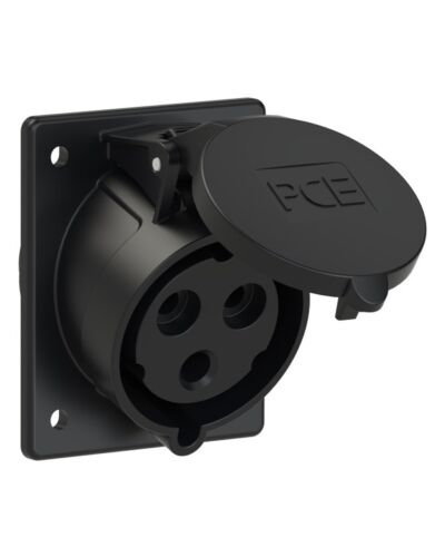 3P CEE Stik - 32A, Hun, Chassis Sort, 80 x 97mm, Skrå Flange