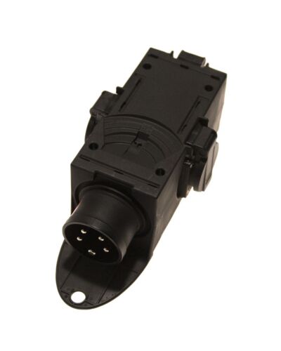 Kompaktforgrener - 16A, 1 x 5P CEE --> 3 x DK m/ jord, Sort